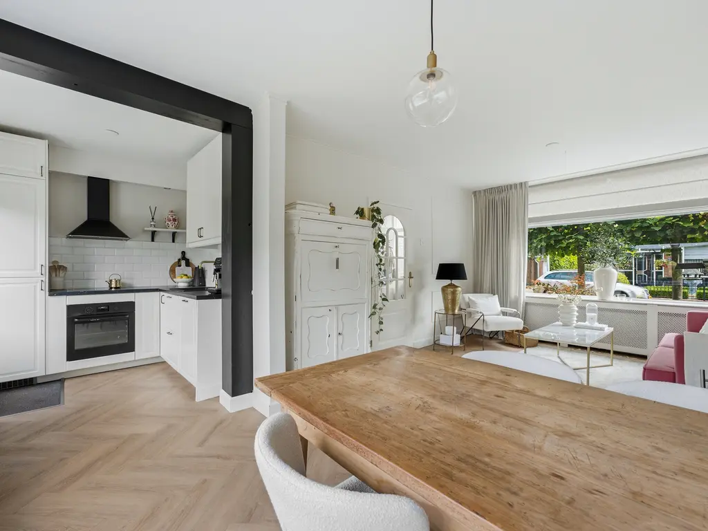 Huygensstraat 8, HENDRIK-IDO-AMBACHT
