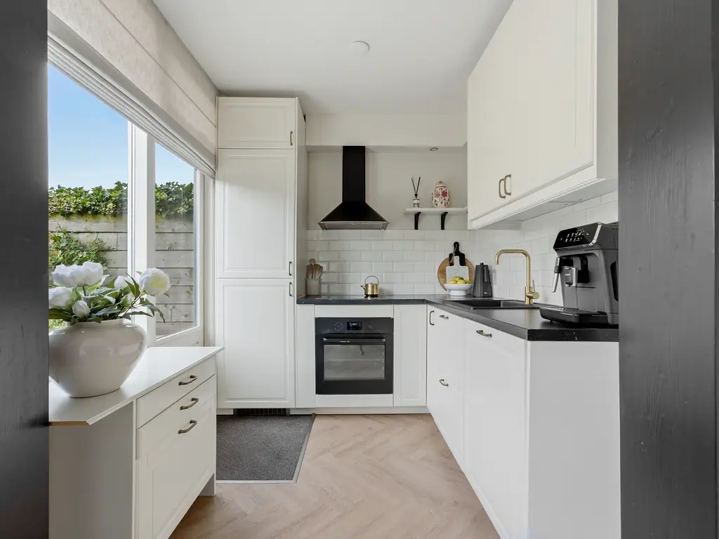 Huygensstraat 8, HENDRIK-IDO-AMBACHT