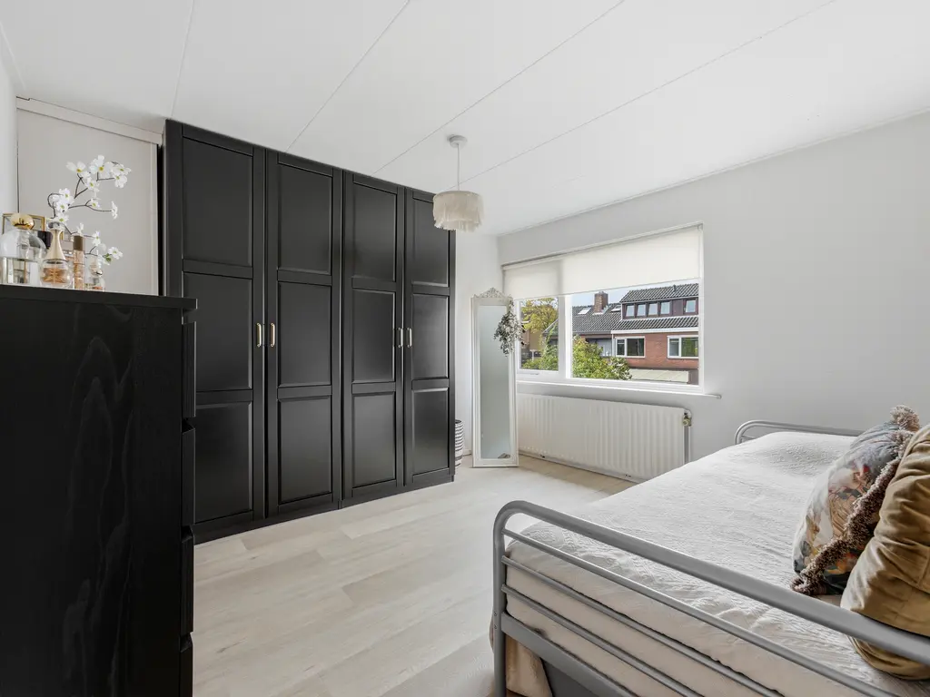 Huygensstraat 8, HENDRIK-IDO-AMBACHT