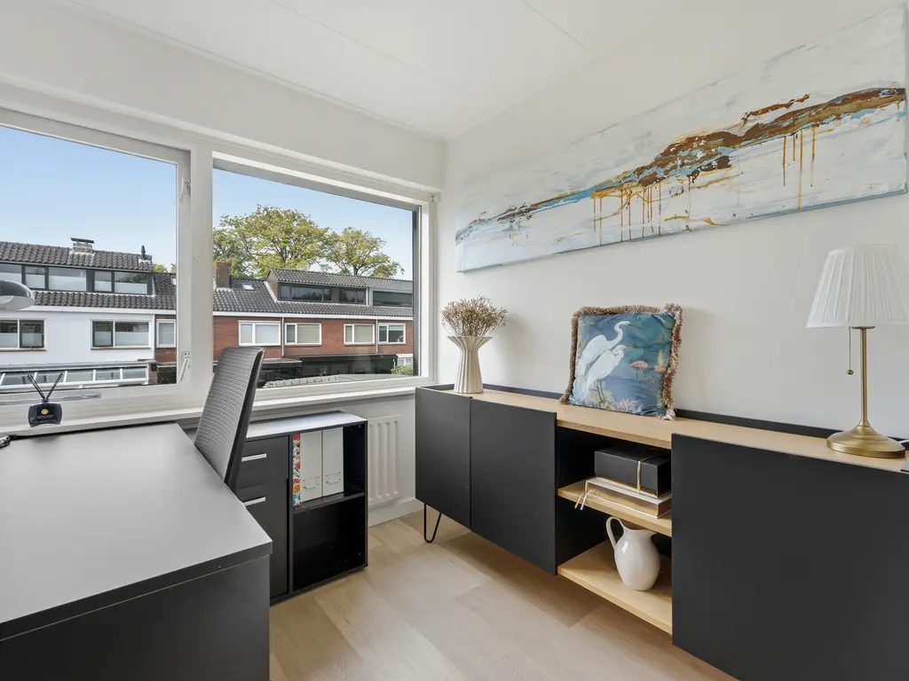 Huygensstraat 8, HENDRIK-IDO-AMBACHT
