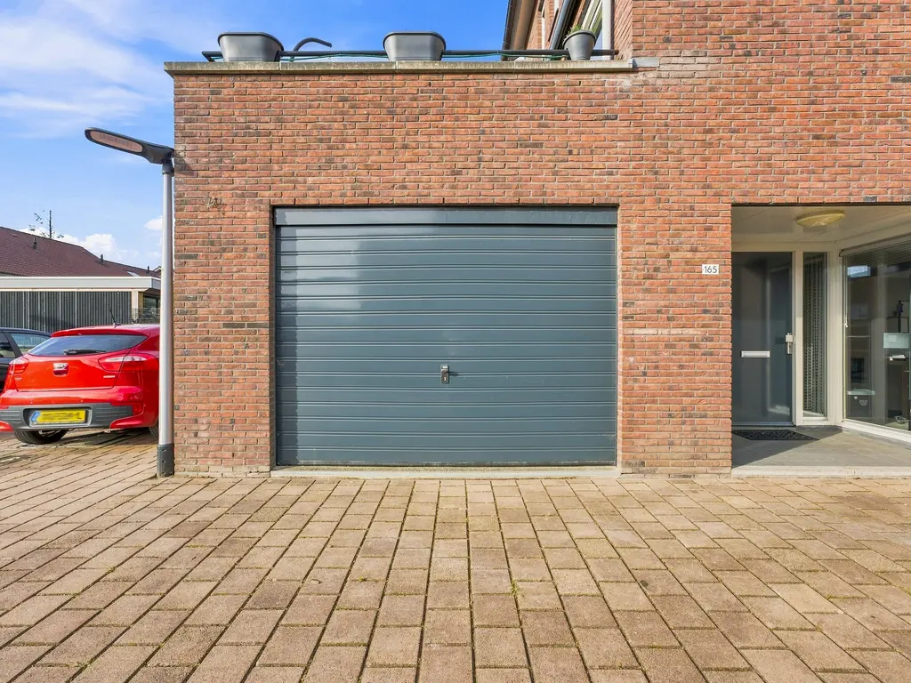 Amandelgaarde 165, HENDRIK-IDO-AMBACHT