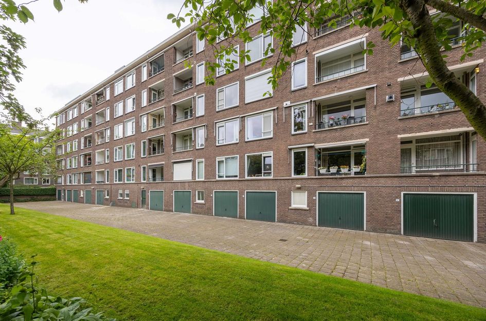 Huis te Landelaan 210