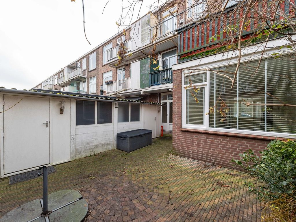 Kamperfoeliestraat 191, 'S-Gravenhage