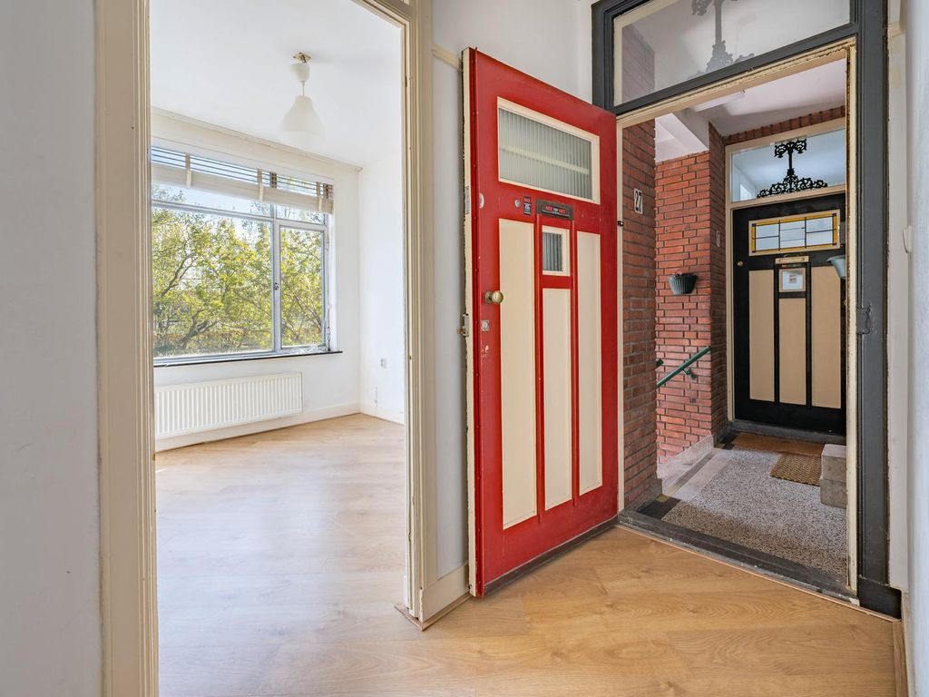 Van der Hoopstraat 27, 'S-Gravenhage