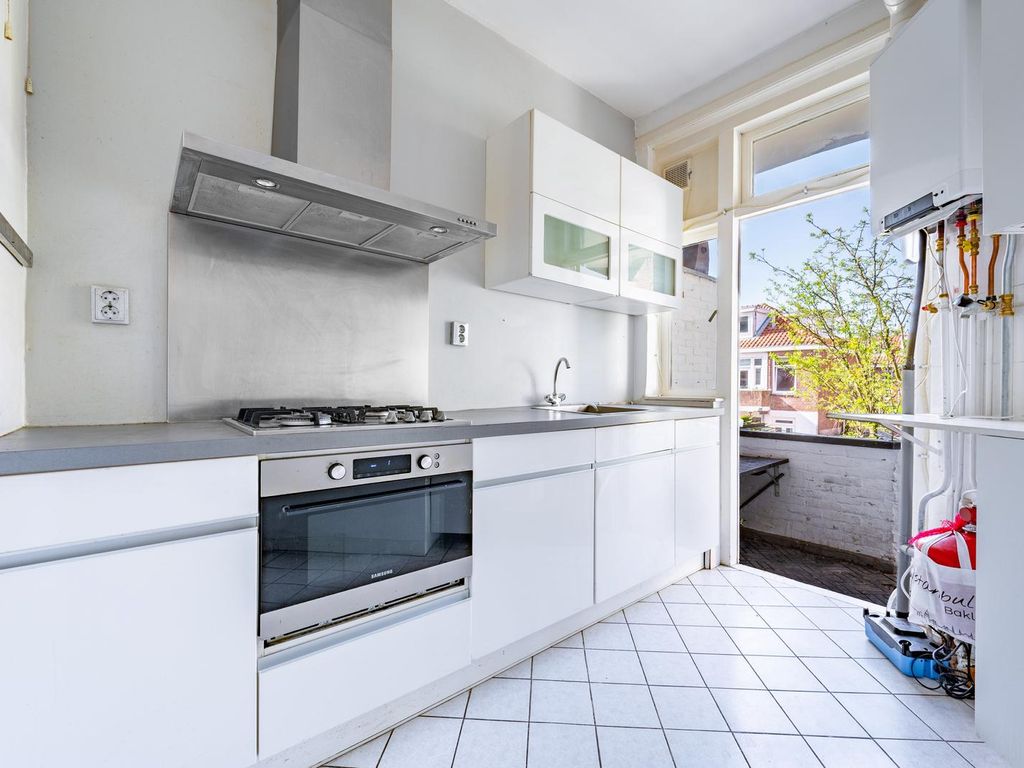 Van der Hoopstraat 27, 'S-Gravenhage