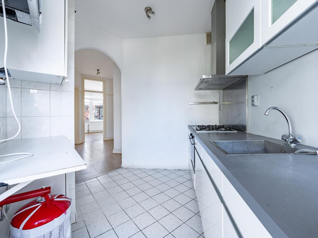 Van der Hoopstraat 27, 'S-Gravenhage