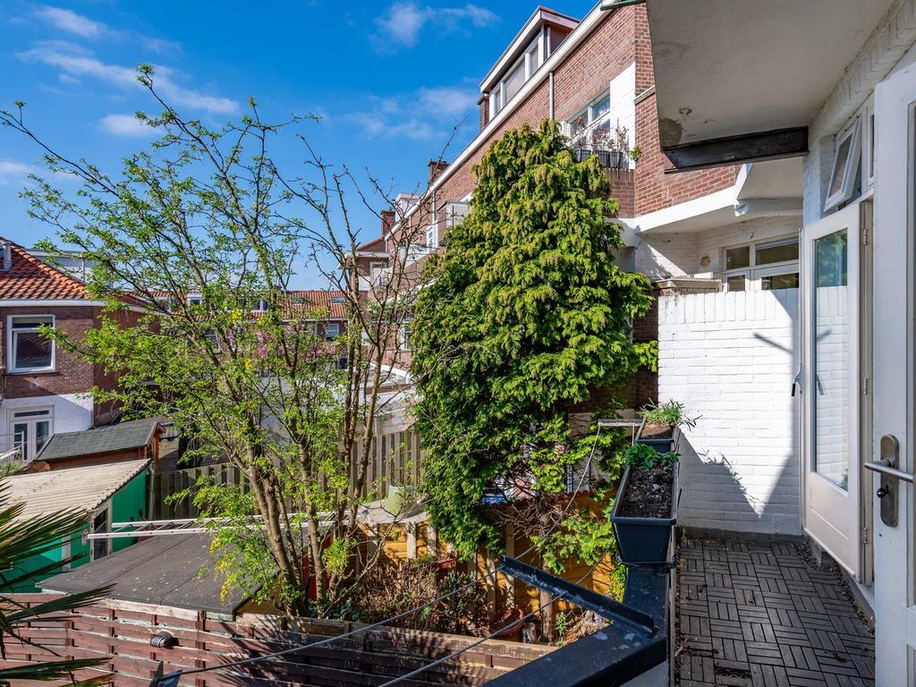 Van der Hoopstraat 27, 'S-Gravenhage