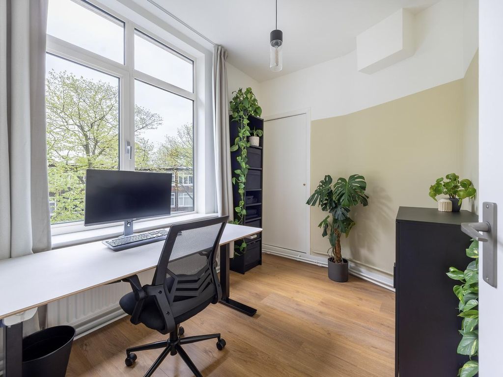 Caan van Necklaan 289, Rijswijk