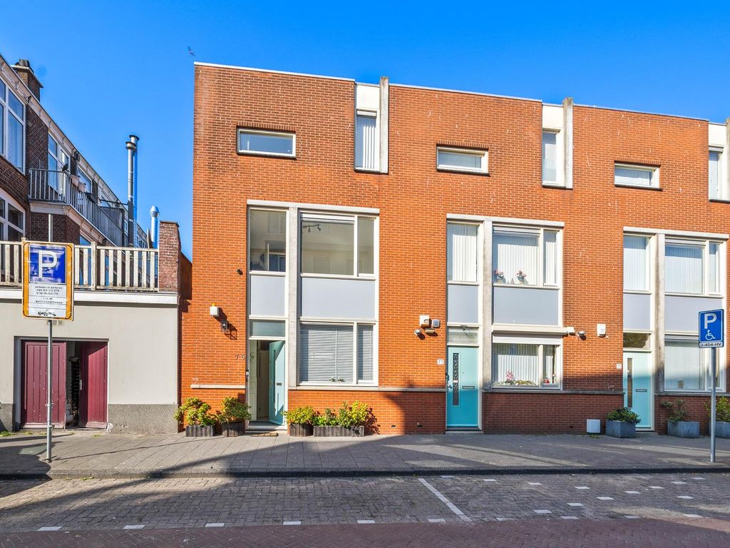 Wolmaransstraat 75, 'S-Gravenhage