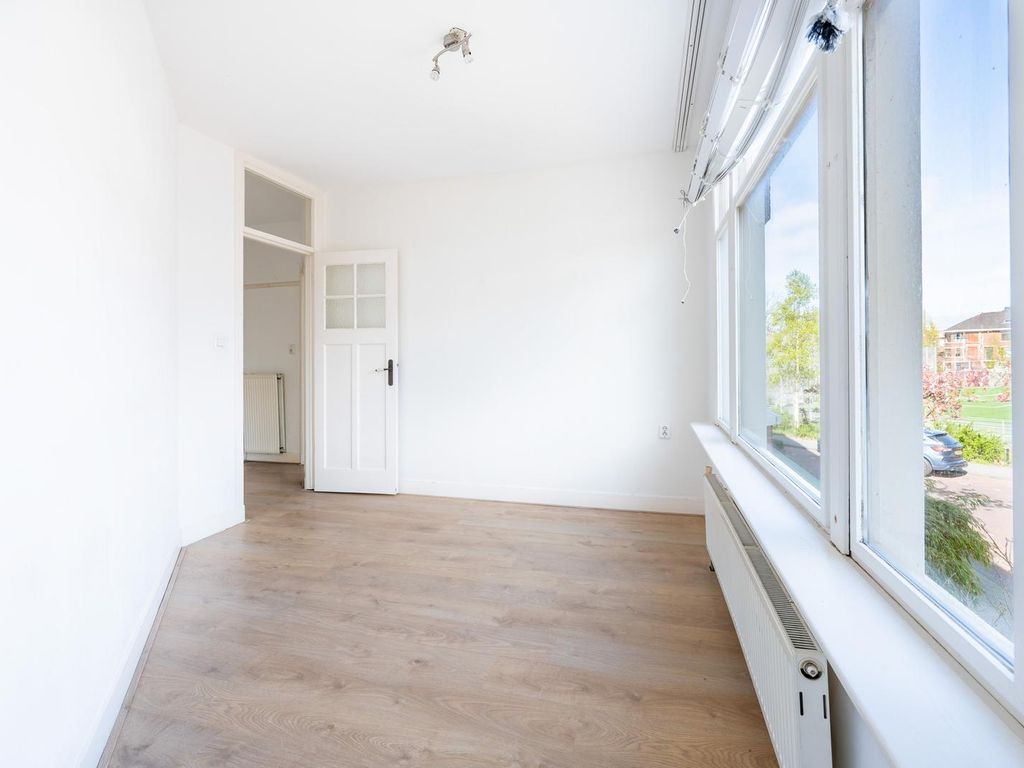 Van der Hoopstraat 27, 'S-Gravenhage