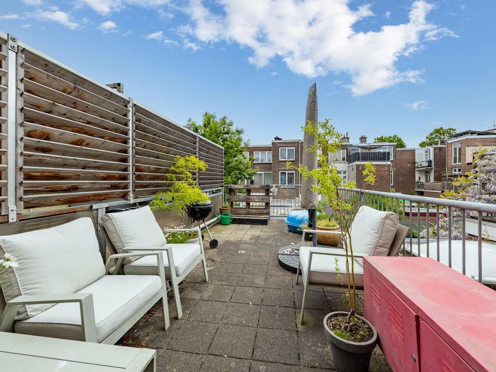 Dahliastraat 6, Rijswijk