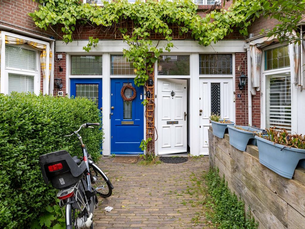 Dahliastraat 6, Rijswijk