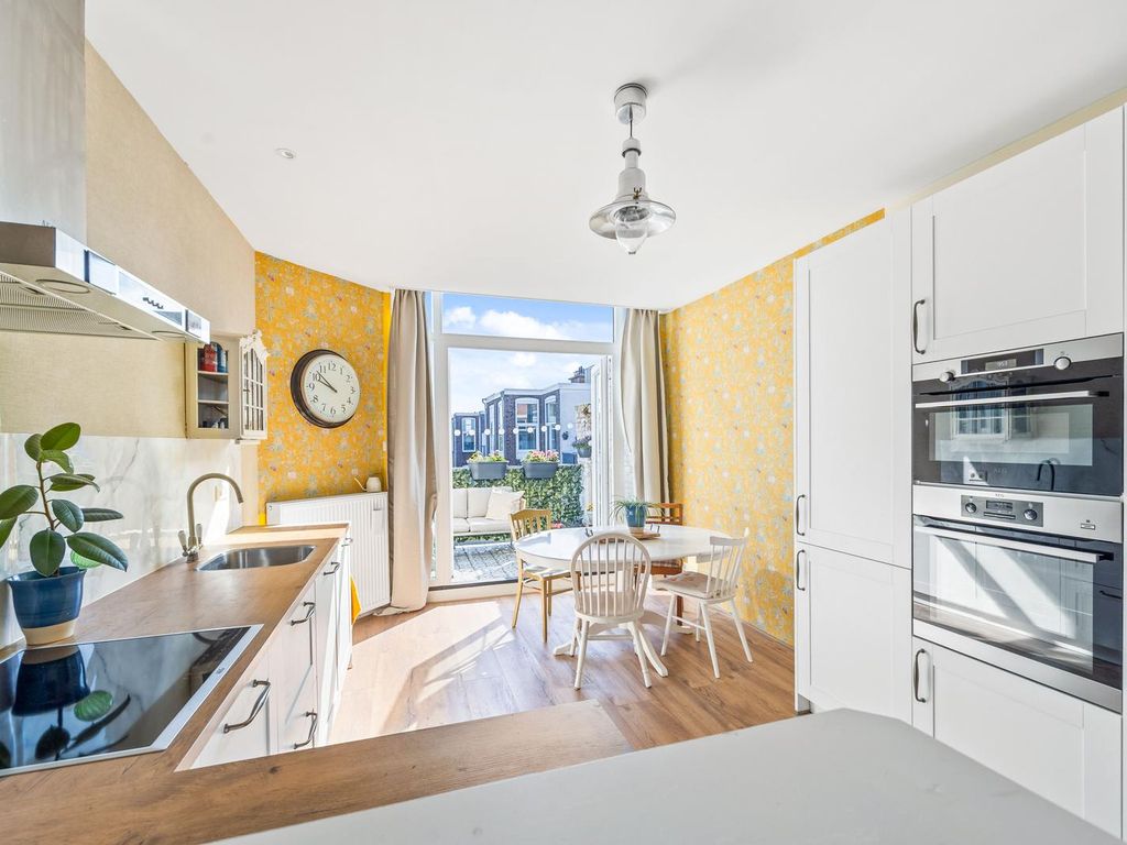 Goudenregenstraat 17, 'S-Gravenhage