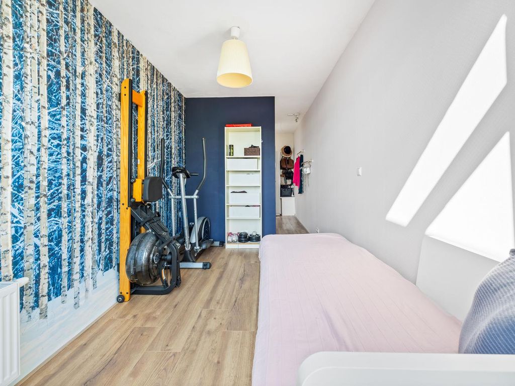 Goudenregenstraat 17, 'S-Gravenhage