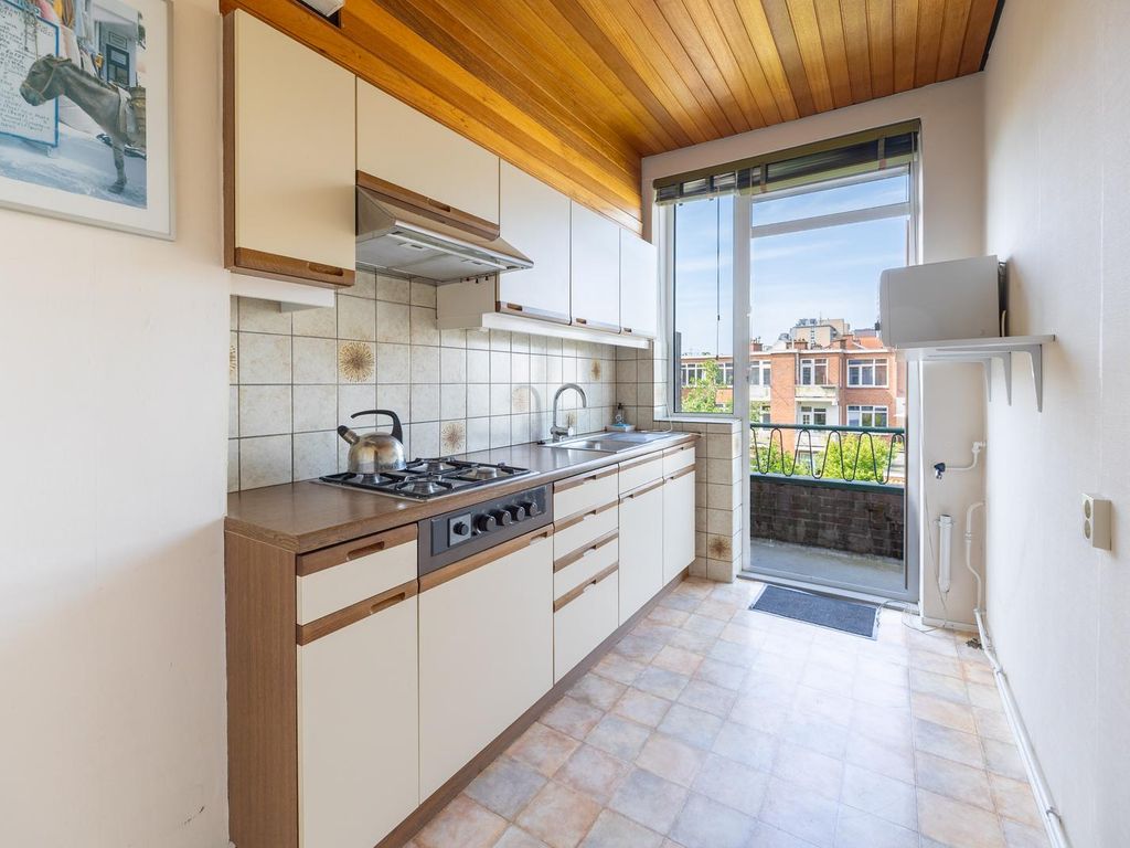 Spaarwaterstraat 30, 'S-Gravenhage