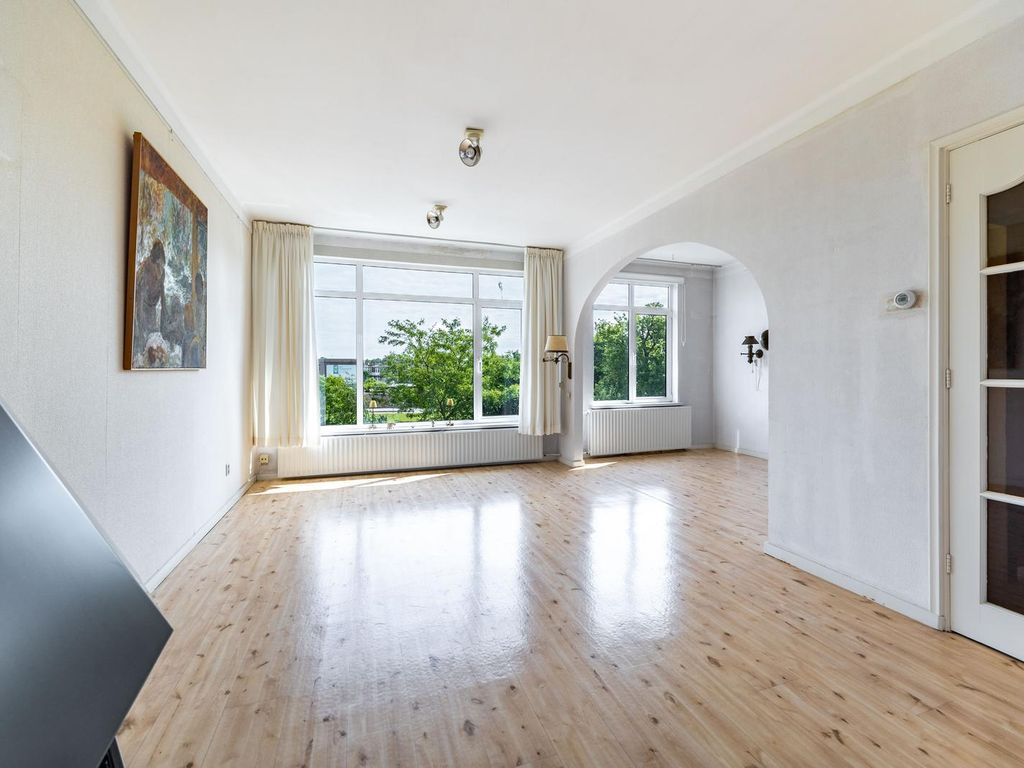 Spaarwaterstraat 30, 'S-Gravenhage