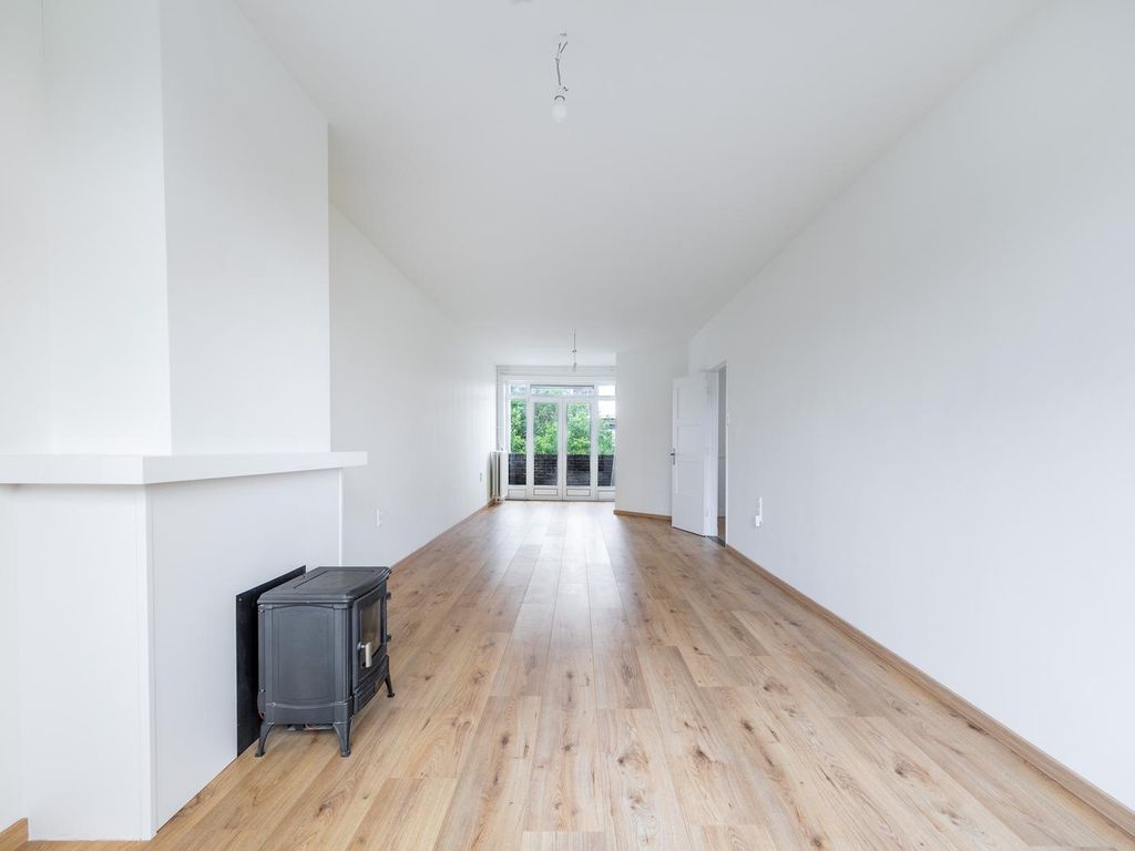 Van Lansbergestraat 212, 'S-Gravenhage
