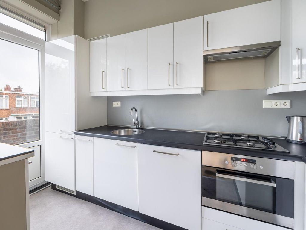 Van Lansbergestraat 212, 'S-Gravenhage