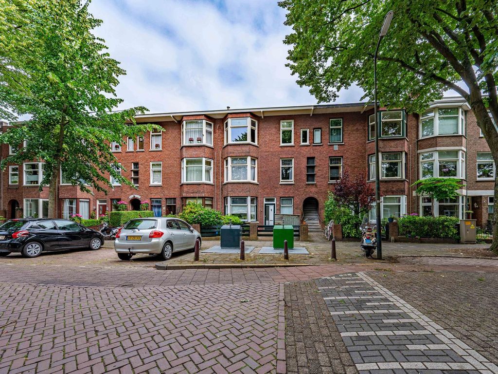 Caan van Necklaan 83, Rijswijk