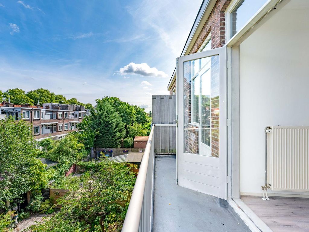Caan van Necklaan 83, Rijswijk