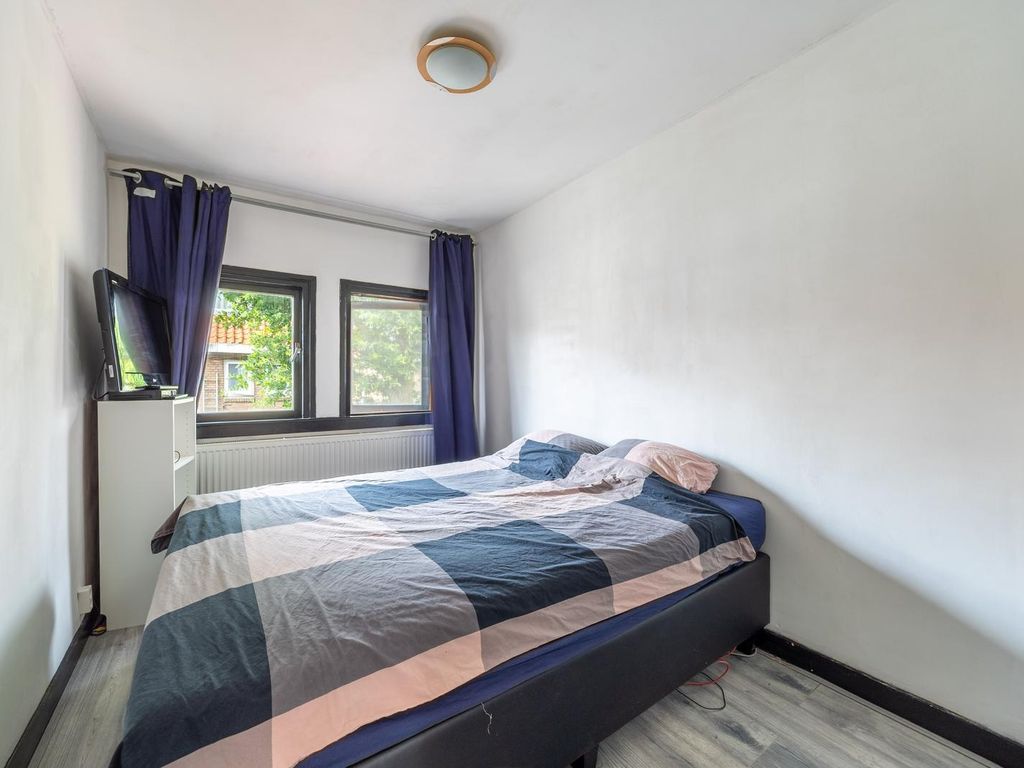 Schoolmeesterstraat 11, 'S-Gravenhage
