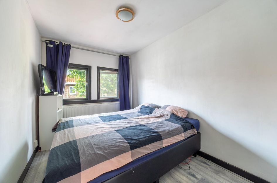 Schoolmeesterstraat 11