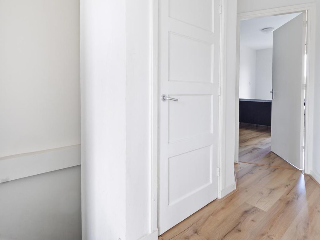 Linnaeusstraat 330, 'S-Gravenhage