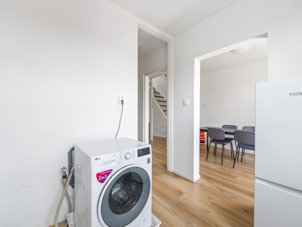 Linnaeusstraat 330, 'S-Gravenhage