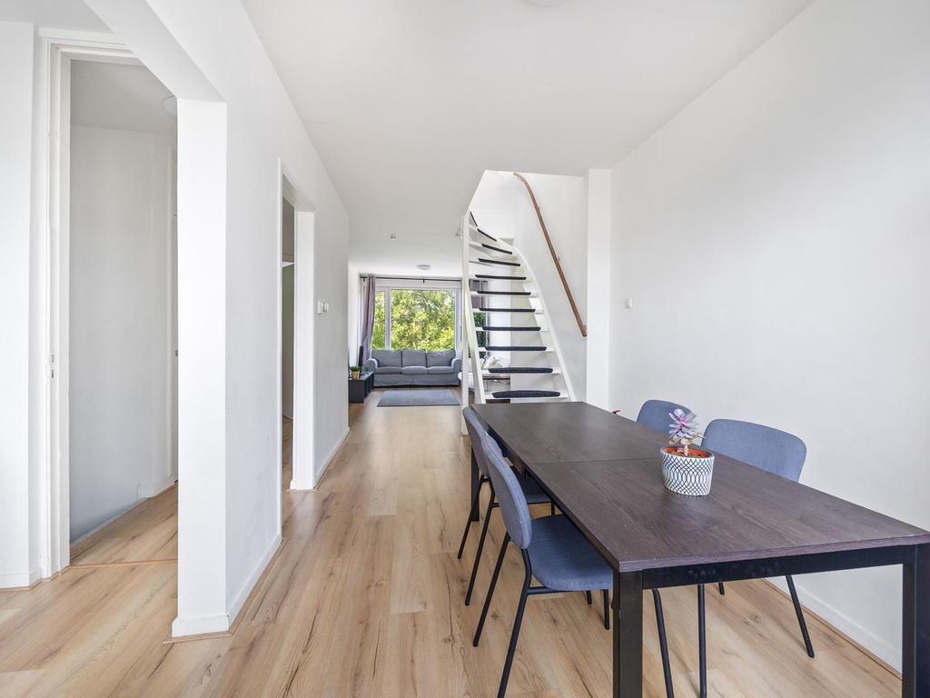 Linnaeusstraat 330, 'S-Gravenhage