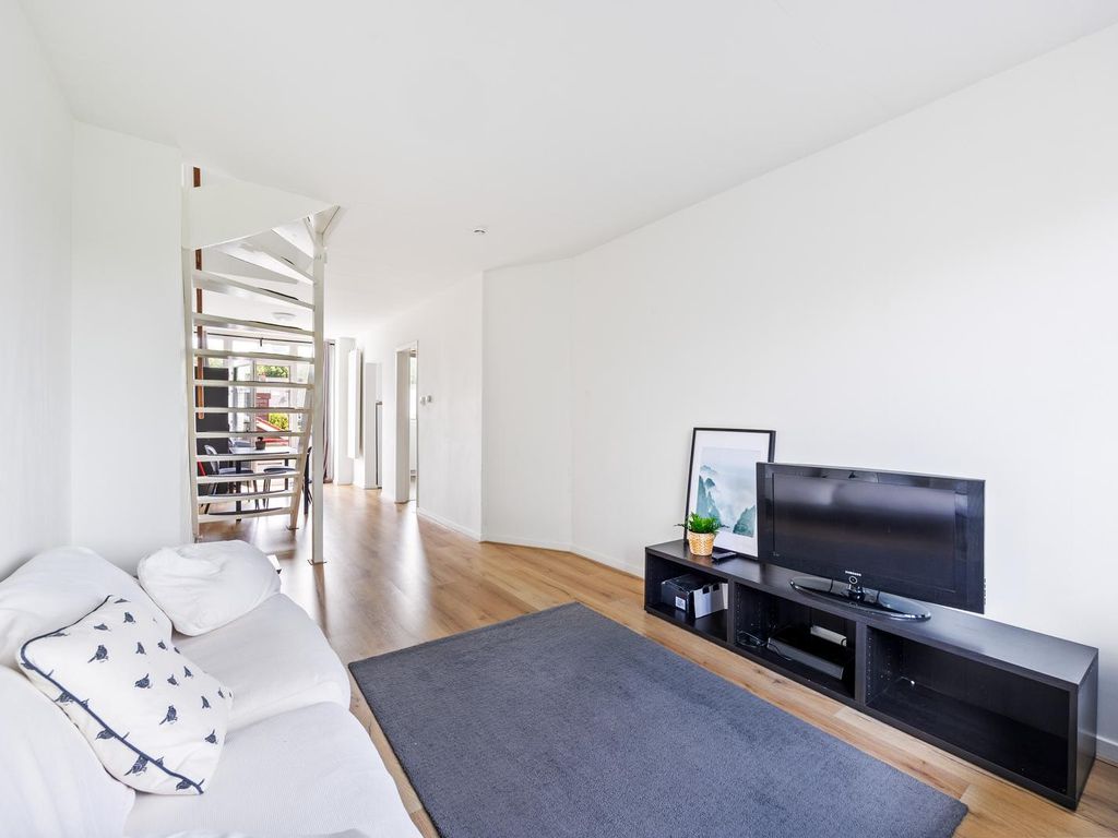 Linnaeusstraat 330, 'S-Gravenhage
