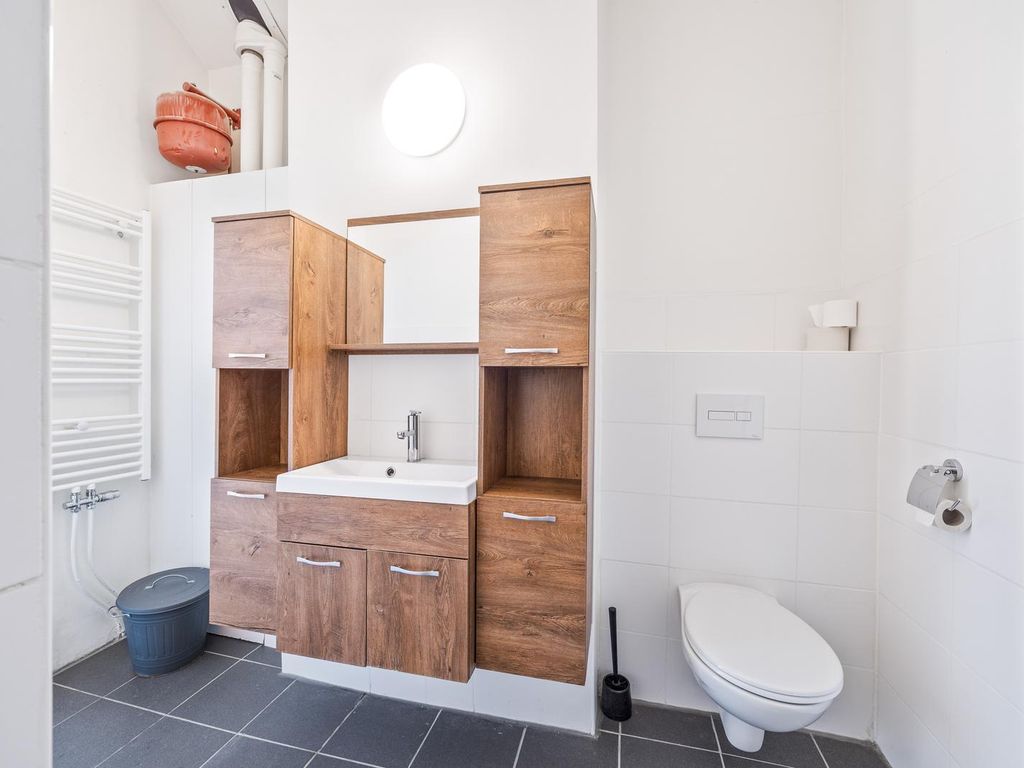 Linnaeusstraat 330, 'S-Gravenhage