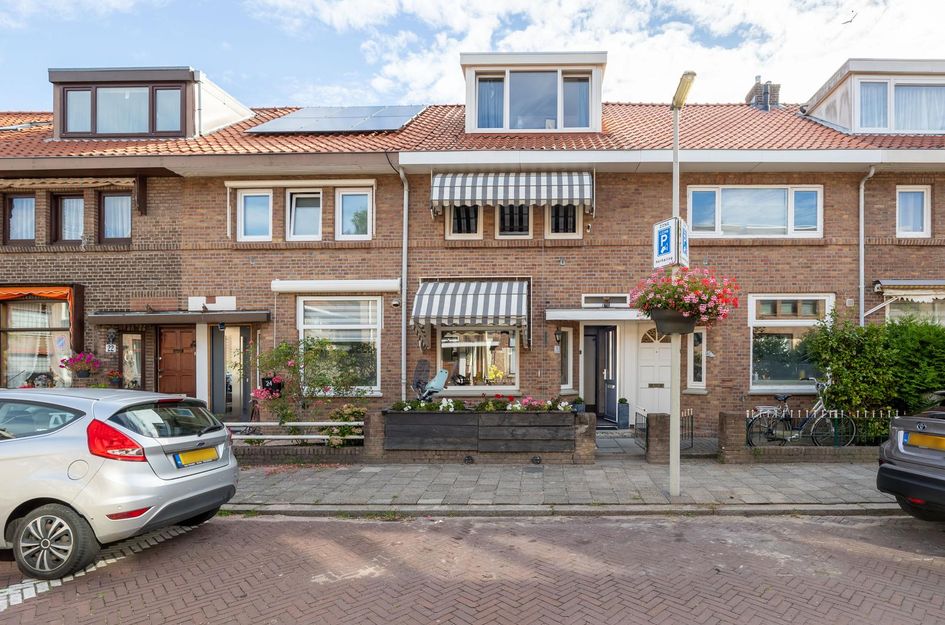 Schoolmeesterstraat 26