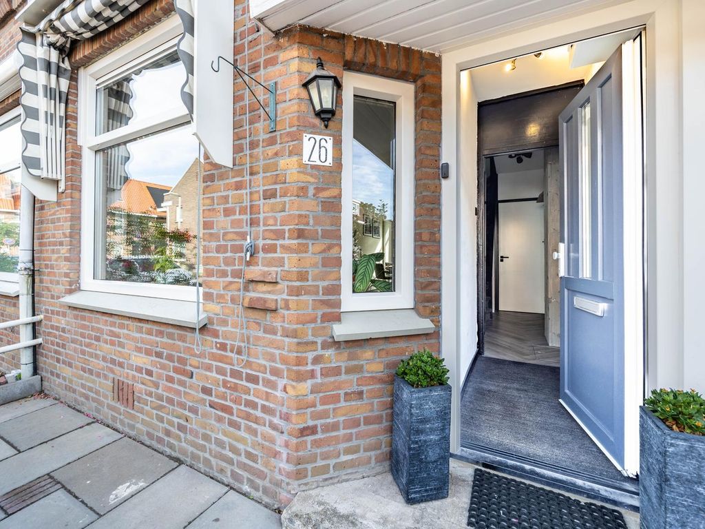 Schoolmeesterstraat 26, 'S-Gravenhage