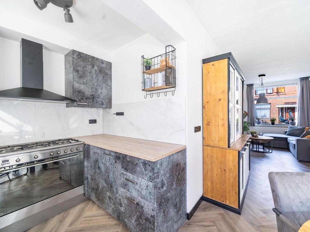 Schoolmeesterstraat 26, 'S-Gravenhage