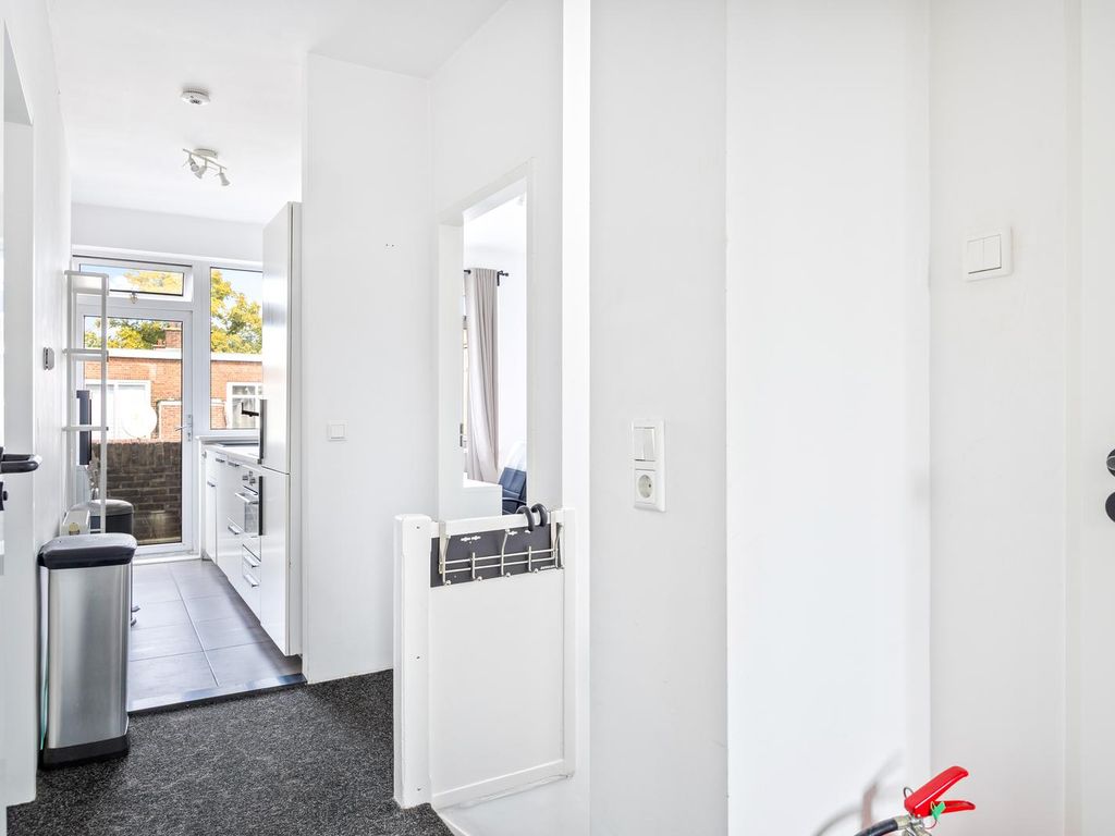 Damasstraat 249, 'S-Gravenhage