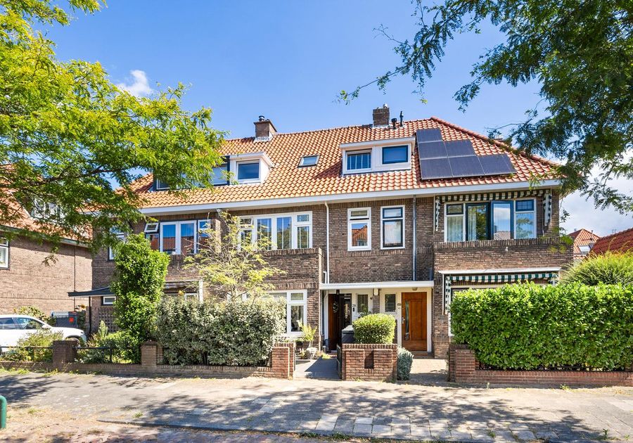 Hoekenburglaan 29, Voorburg