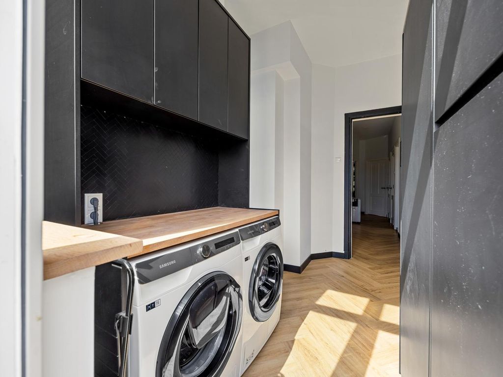 Caan van Necklaan 214, Rijswijk
