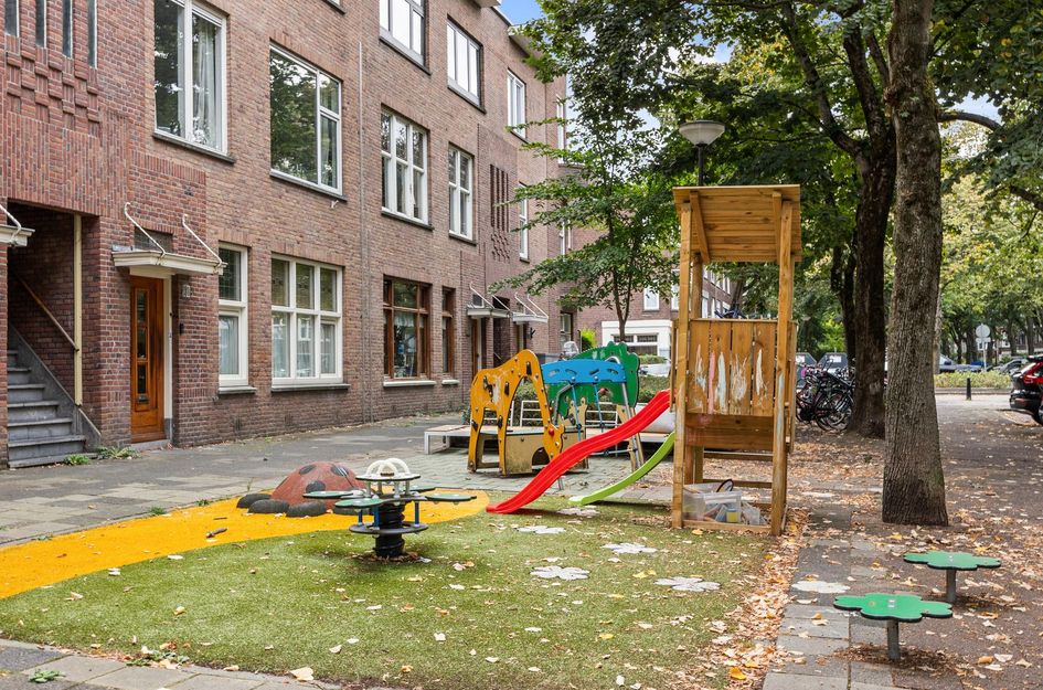 Caan van Necklaan 214