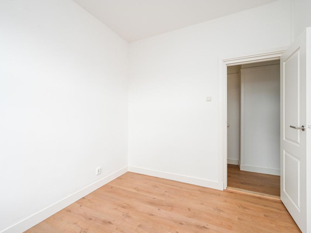 Linnaeusstraat 239, 'S-Gravenhage