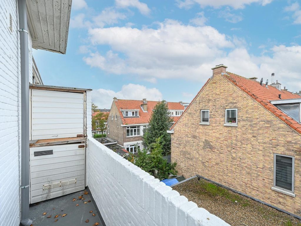 Linnaeusstraat 239, 'S-Gravenhage