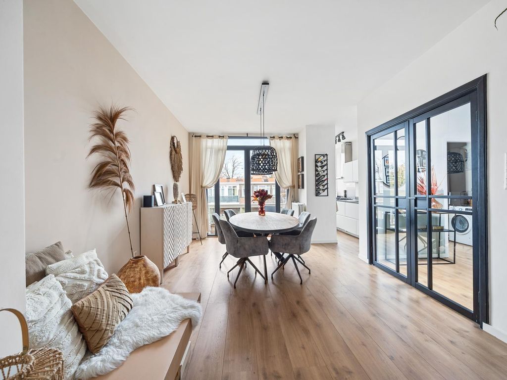 Caan van Necklaan 147, Rijswijk