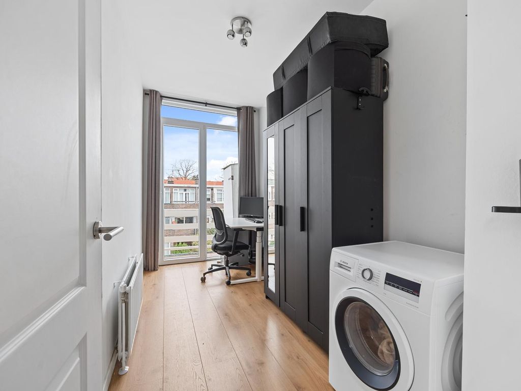 Caan van Necklaan 147, Rijswijk