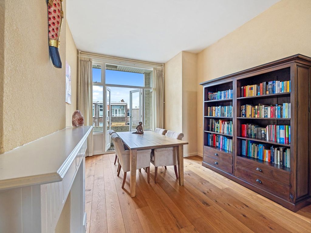 Ieplaan 21, Rijswijk