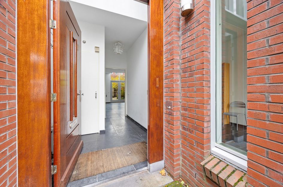 Amalia van Solmsstraat 78