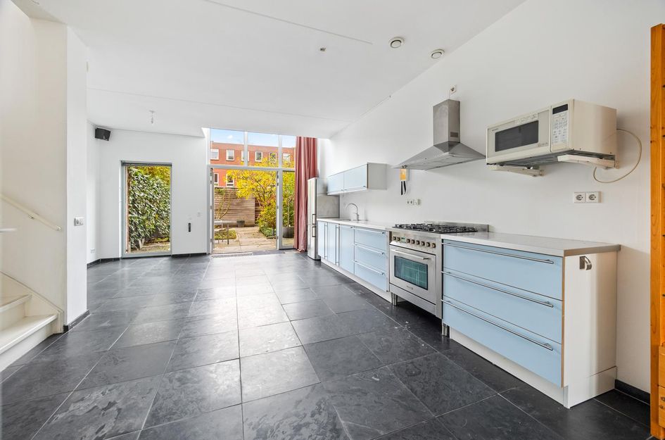 Amalia van Solmsstraat 78