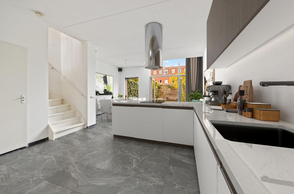 Amalia van Solmsstraat 78