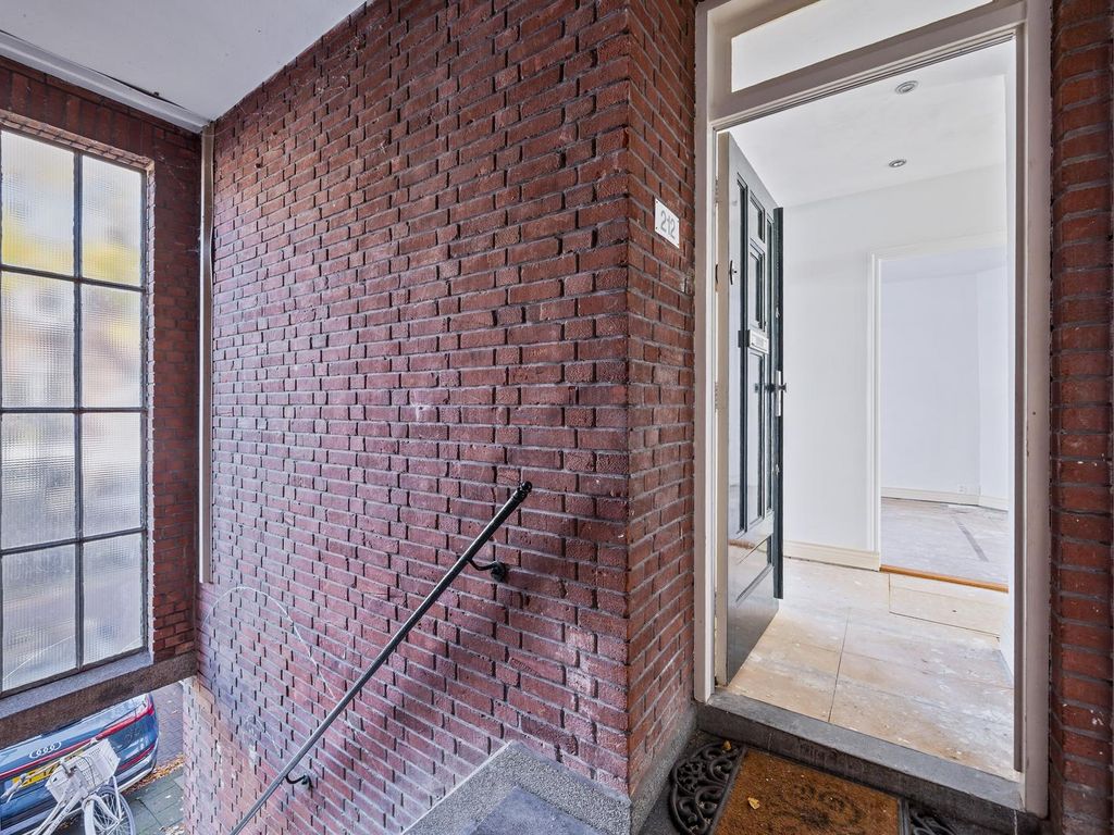 Linnaeusstraat 212, 'S-Gravenhage