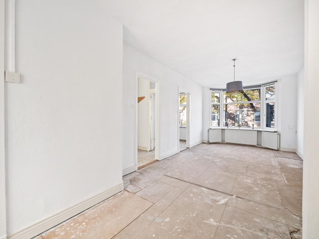 Linnaeusstraat 212, 'S-Gravenhage