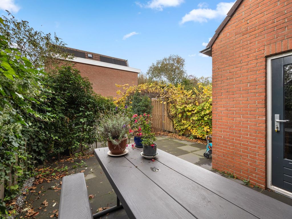 Karpersloot 24, Zoetermeer