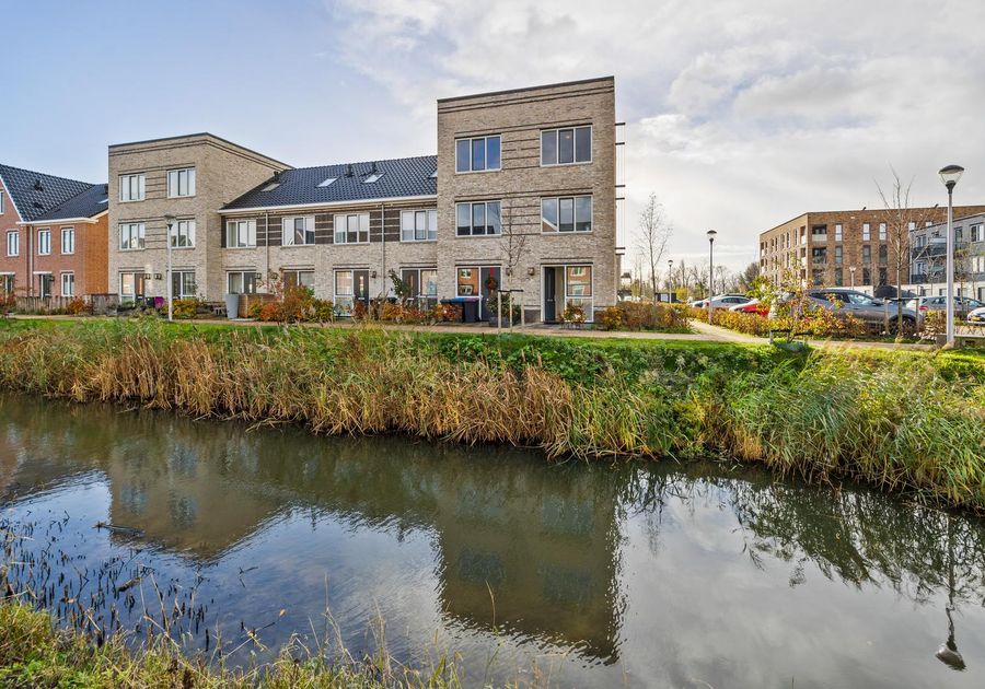 Fresiatuin 2, Pijnacker